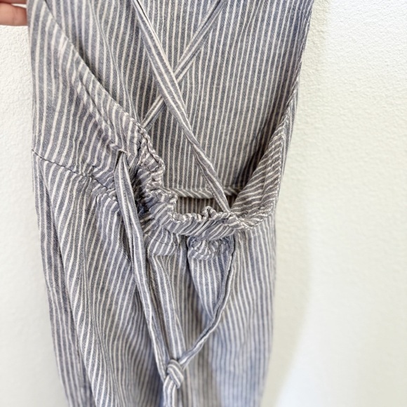 Free People Gray and Cream Stripped Off The Shore Linen Blend Overall Size 0 - Picture 6 of 10